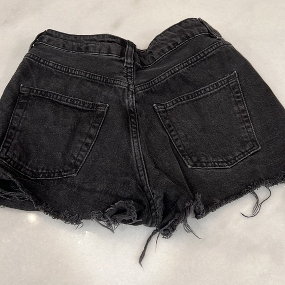 TopShop high rise Denim Shorts - Picture 4 of 5